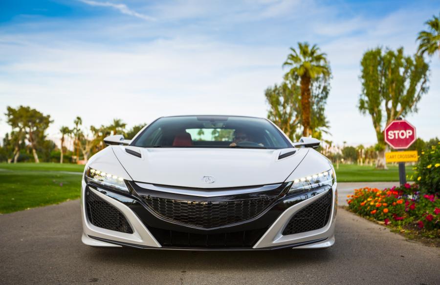  Acura NSX 2016 года  (NA) (фото 8 из 286)